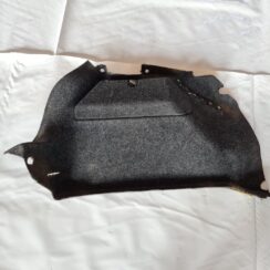 Bagāžnieka nodalījuma sānu apdare priekš FIAT STILO 2003