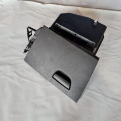 Mantu glabāšanas nodalījums pasažiera pusē priekš FIAT STILO 2003