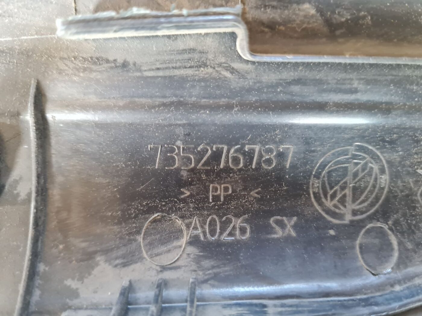 Sliekšņa aizmugurēja laba uzlika (salonā) priekš FIAT STILO 2003