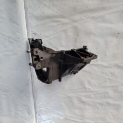 Degvielas sūkņa kronšteins priekš FIAT STILO 2003