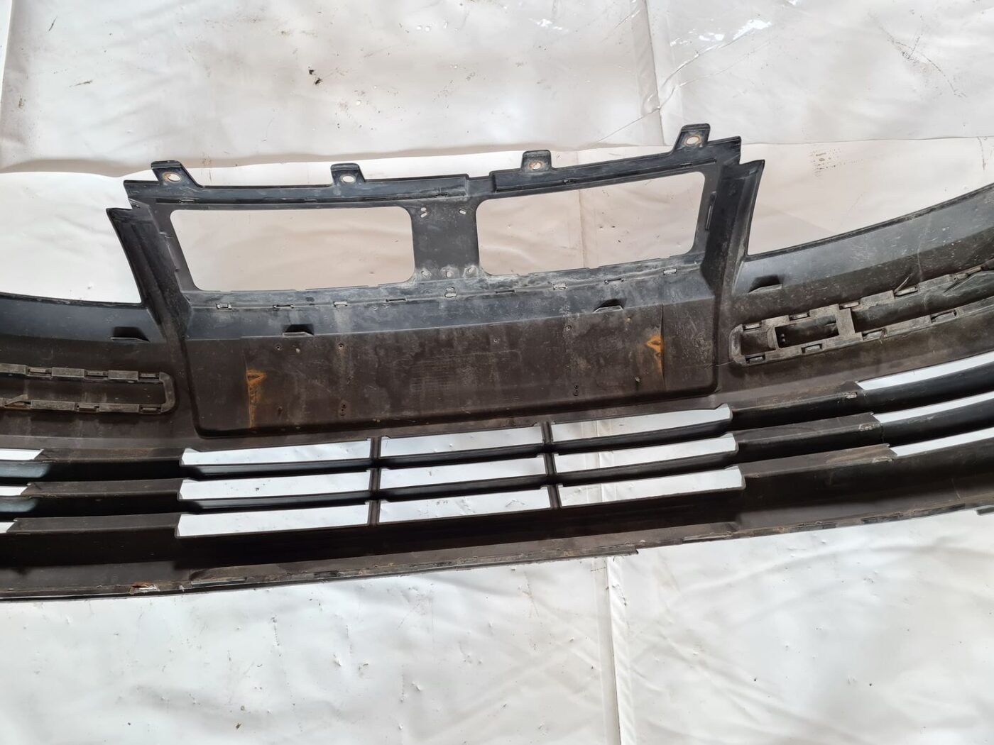 Priekšējais buferis priekš FIAT STILO 2003 6 Priekšējais buferis priekš FIAT STILO 2003