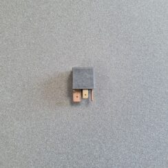 Drošinātāju releja priekš MAZDA