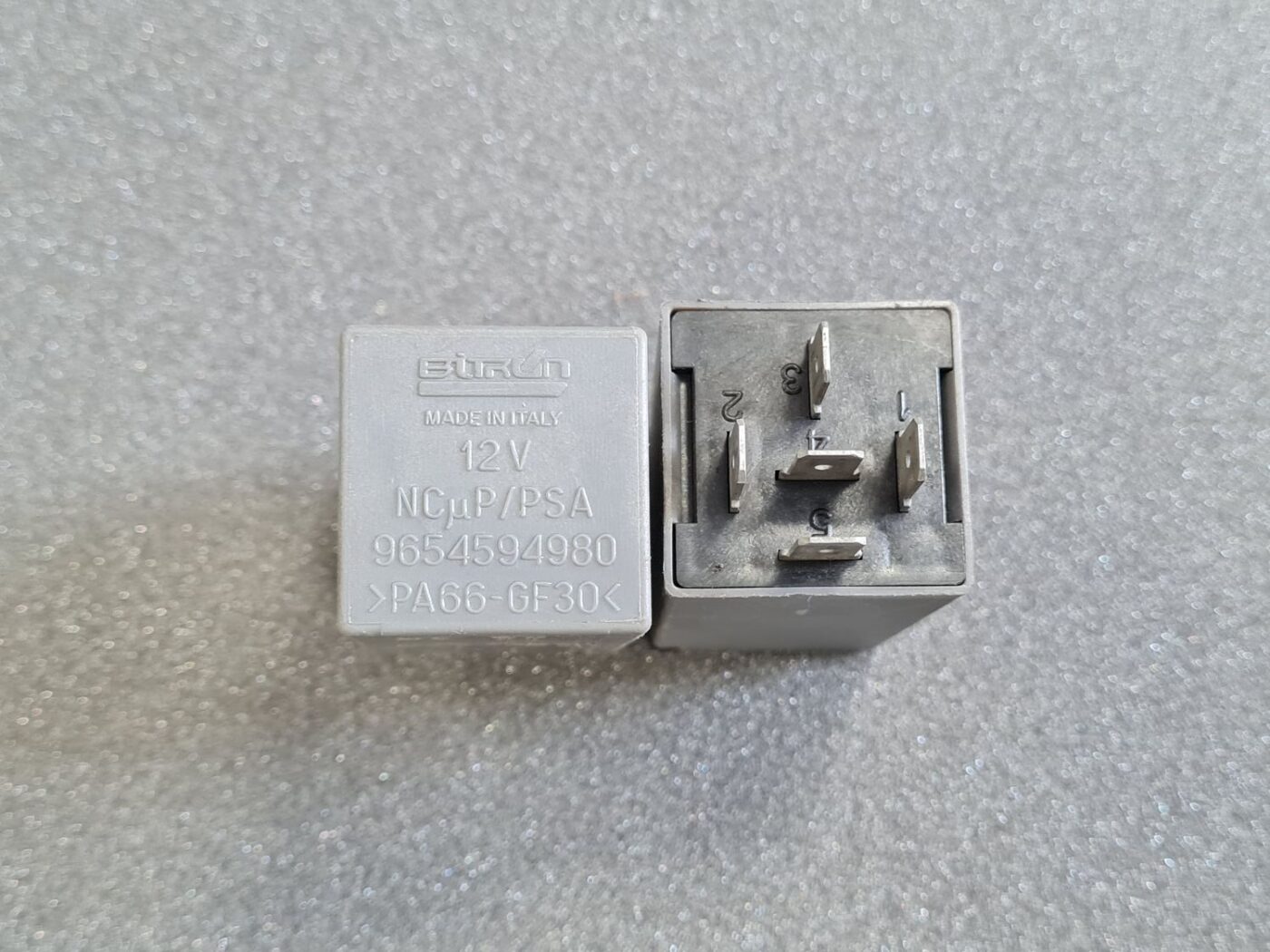 Drošinātāju releja priekš CITROEN 2 Drošinātāju releja priekš CITROEN