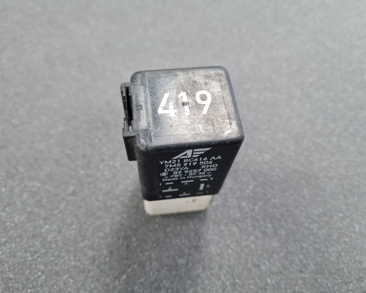 Drošinātāju releja priekš VW 3 Drošinātāju releja priekš VW