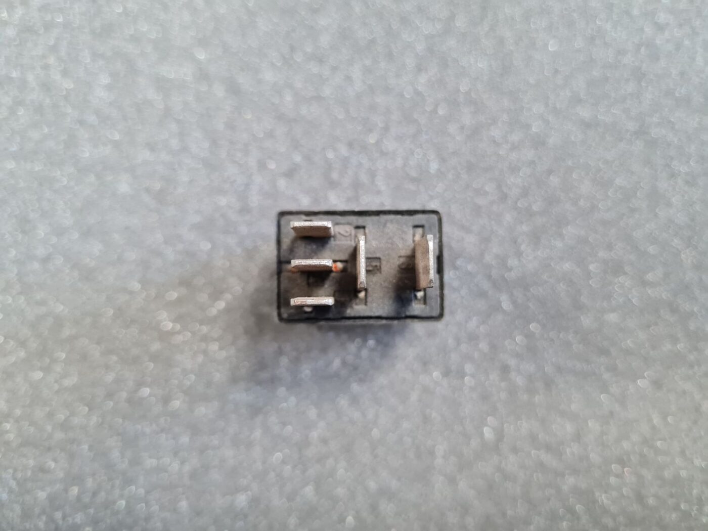 Drošinātāju releja priekš VOLVO 2 Drošinātāju releja priekš VOLVO