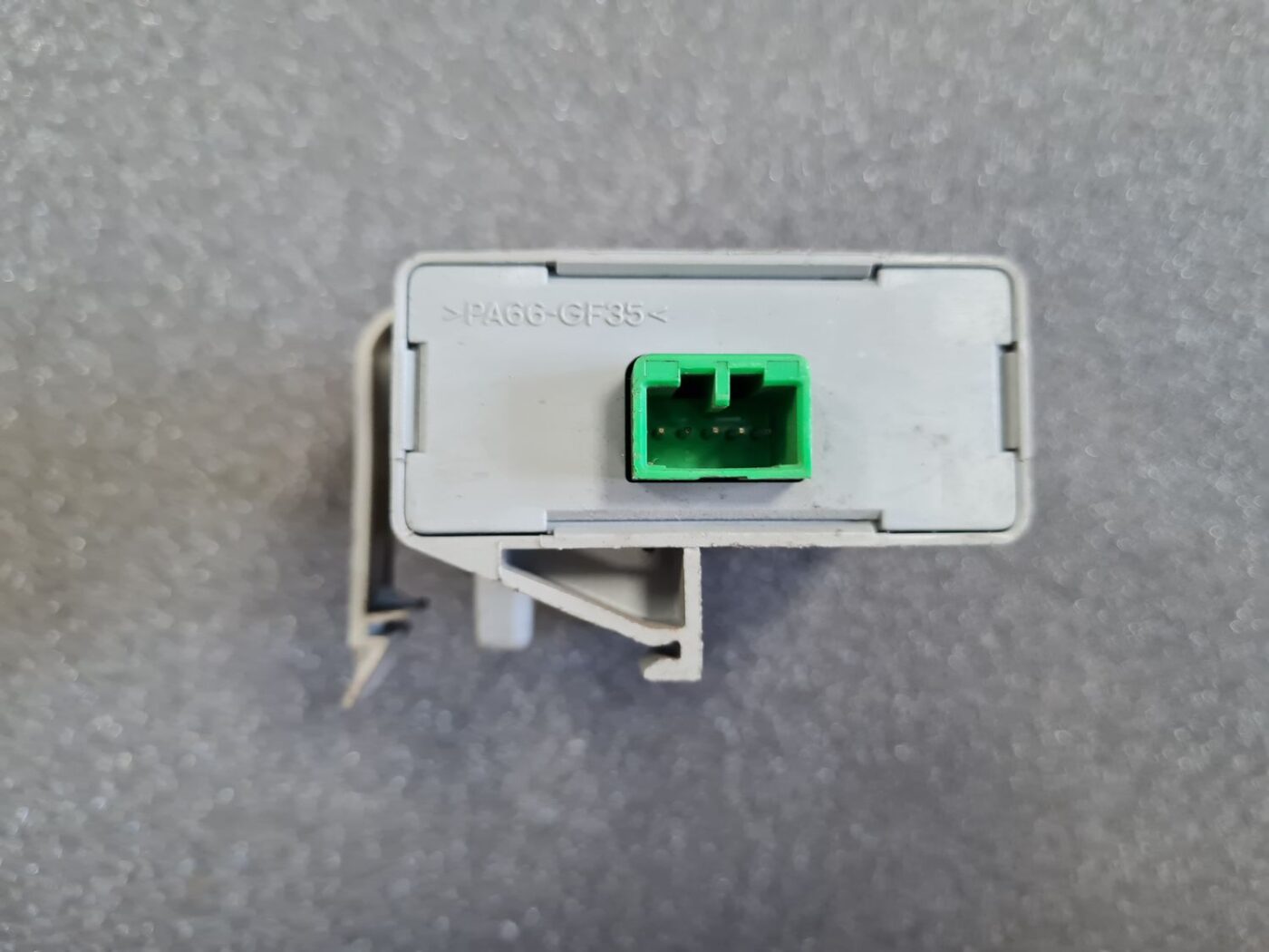 Signalizācijas vadības bloks priekš VOLVO 3 Signalizācijas vadības bloks priekš VOLVO