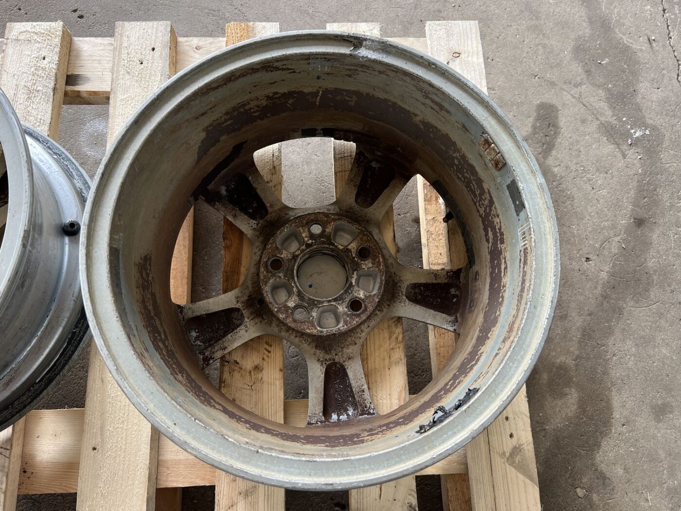 Lietie diski - vieglmetāla (kpl) priekš HONDA CIVIC 2006 3 Lietie diski - vieglmetāla (kpl) priekš HONDA CIVIC 2006