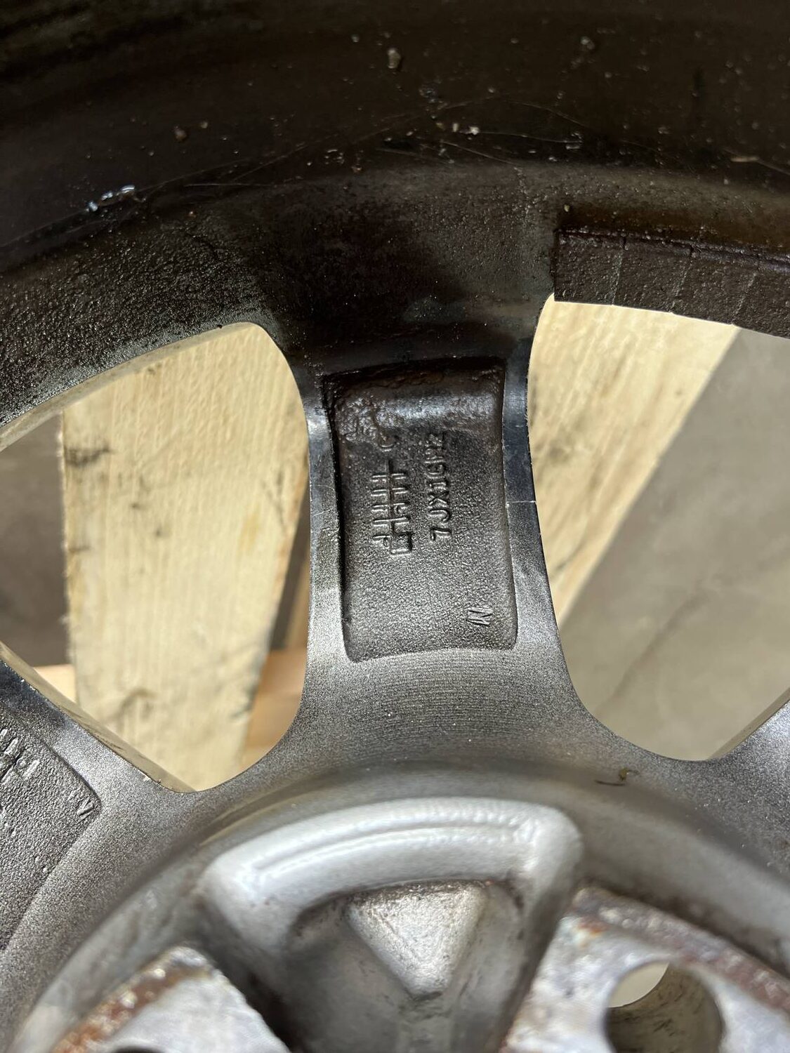 Lietie diski - vieglmetāla (kpl) priekš BMW 530D E61 2006 TOURING BLUE