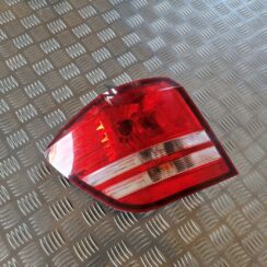 Aizmugurējais kreisais lukturis priekš DODGE JOURNEY 2010