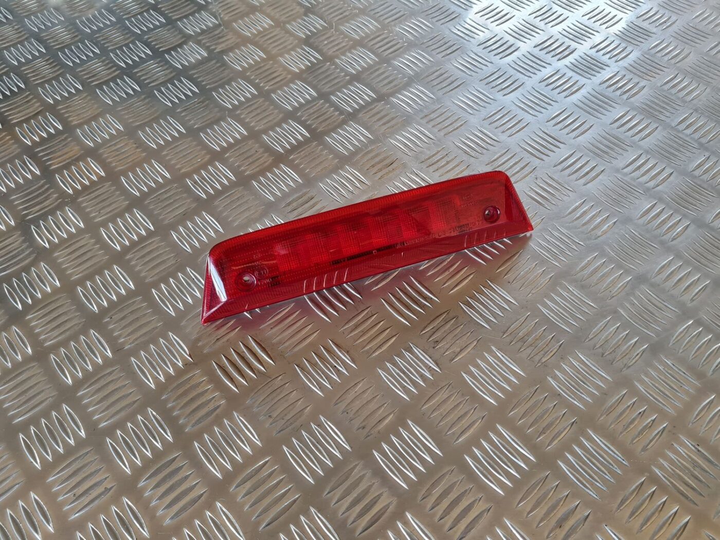 Stop signāls priekš DODGE JOURNEY 2010 1 Stop signāls priekš DODGE JOURNEY 2010