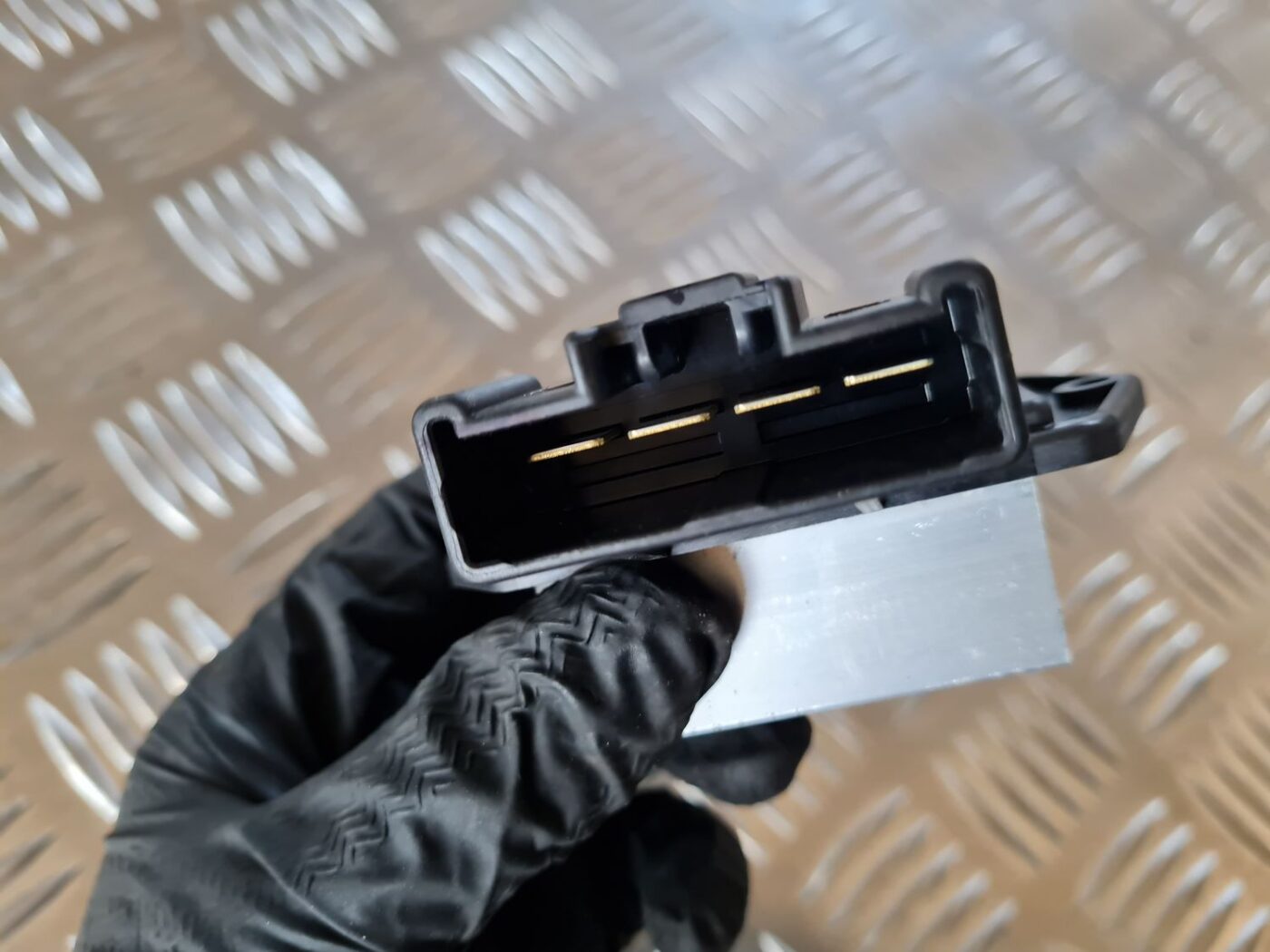 Salona ventilatora rezistors priekš DODGE JOURNEY 2010