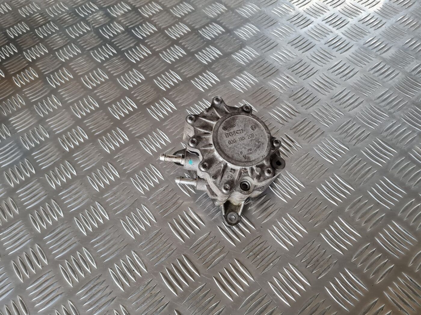 Vakuuma sūknis priekš DODGE JOURNEY 2010 1 Vakuuma sūknis priekš DODGE JOURNEY 2010