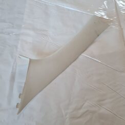 Priekšējas salona statnes apdare priekš DODGE JOURNEY 2010