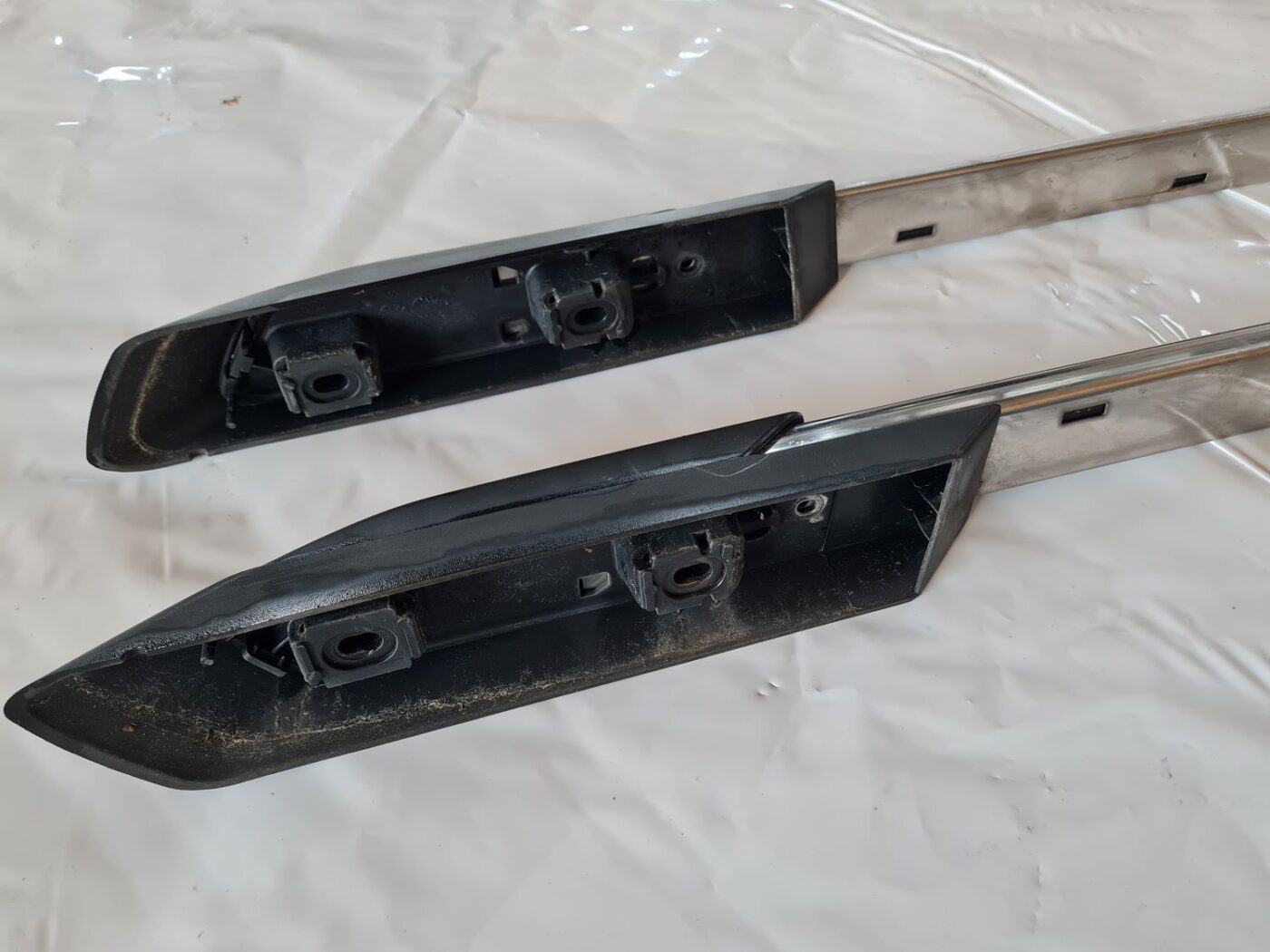 Jumta reliņi priekš DODGE JOURNEY 2010