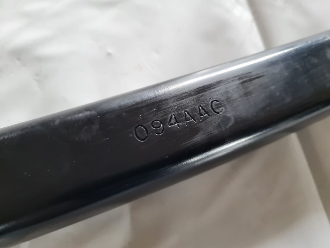 Priekšējo statņu stiprinājums priekš DODGE JOURNEY 2010 3 Priekšējo statņu stiprinājums priekš DODGE JOURNEY 2010