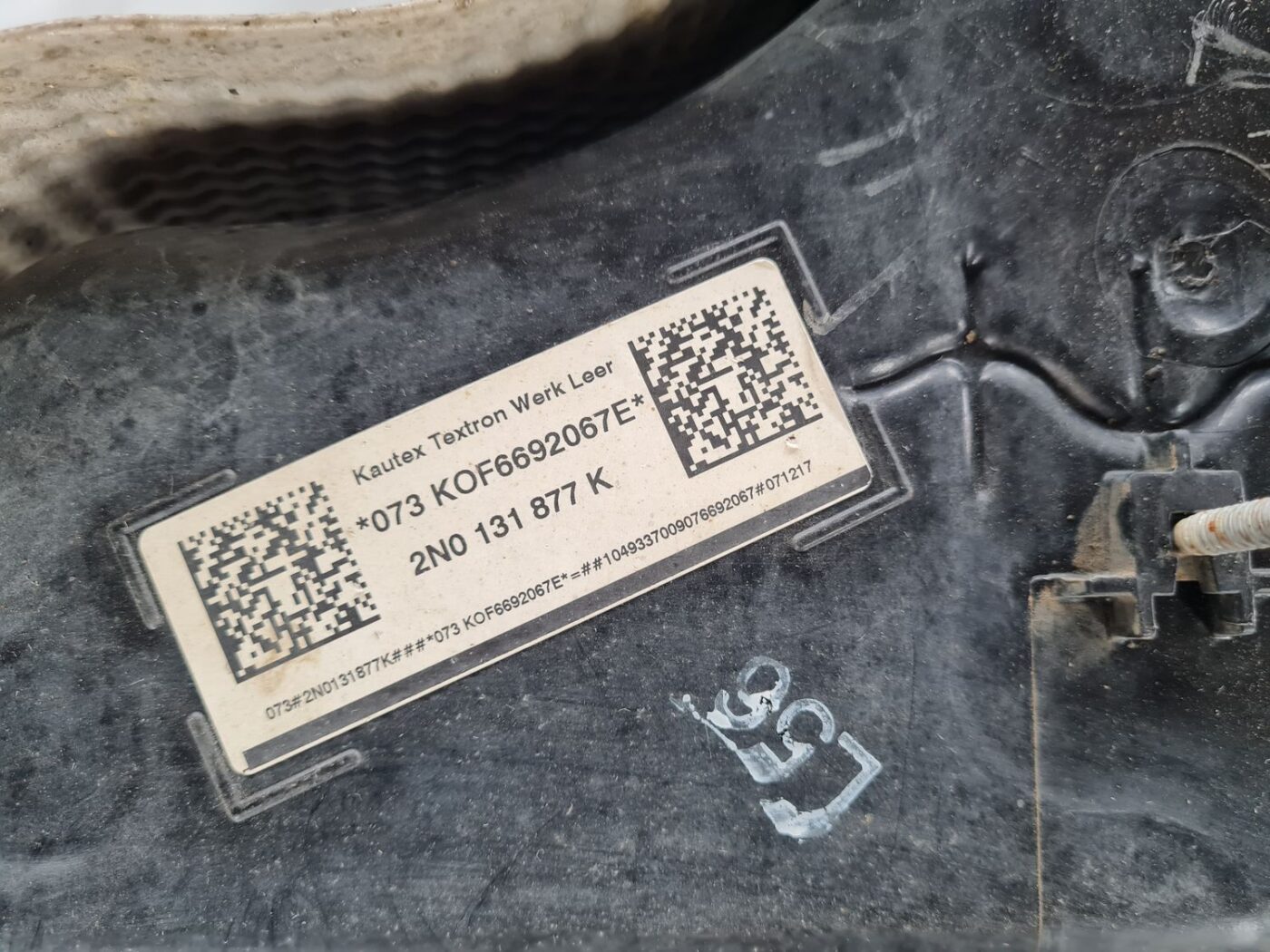 ADBlue tvertne priekš VW CRAFTER 2018