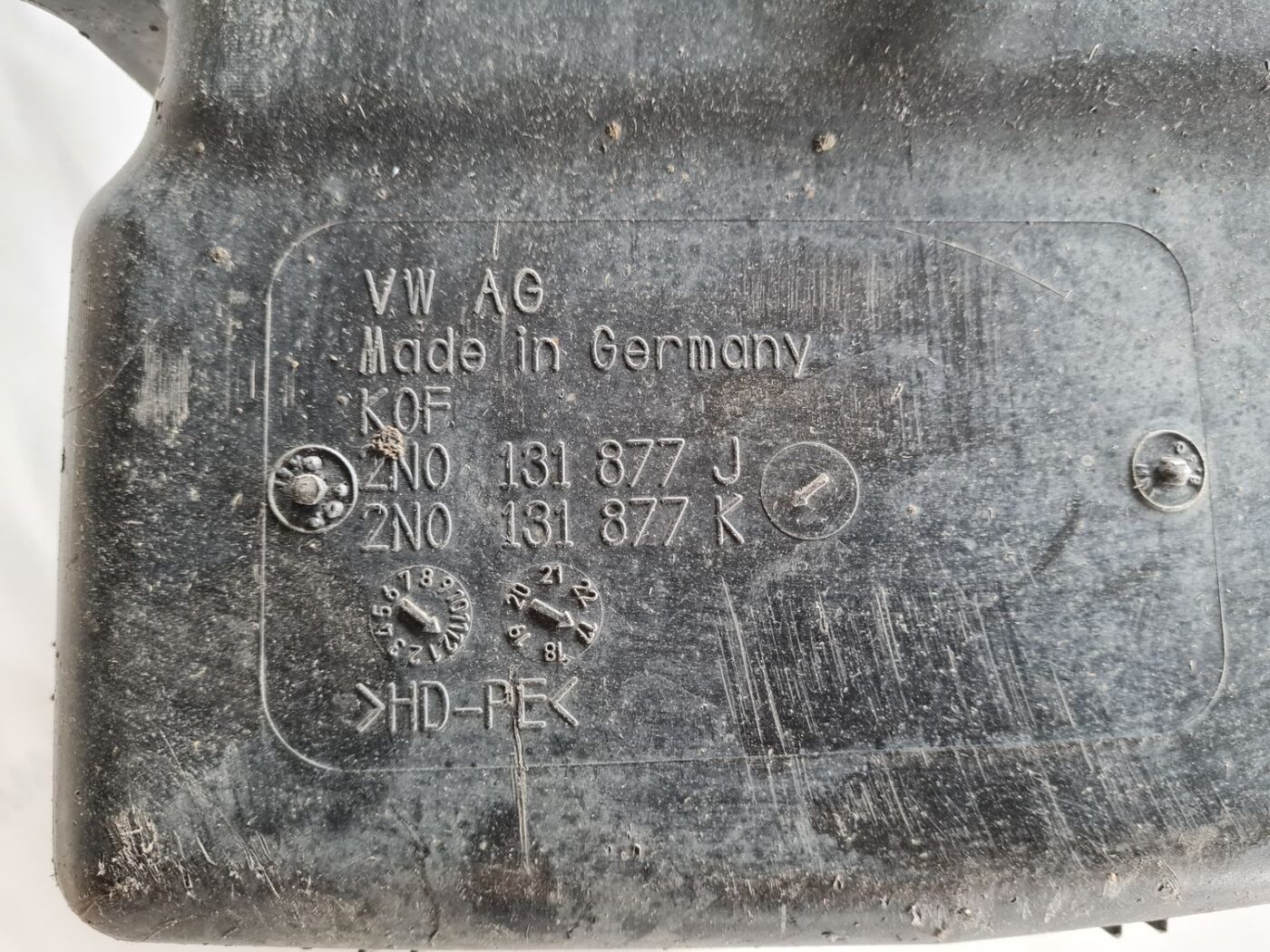 ADBlue tvertne priekš VW CRAFTER 2018