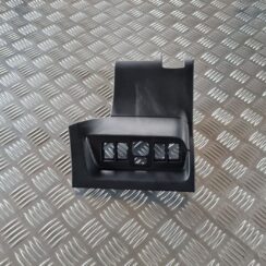 Gaismas slēdža apdare (uz paneļa) priekš TOYOTA AURIS 2007