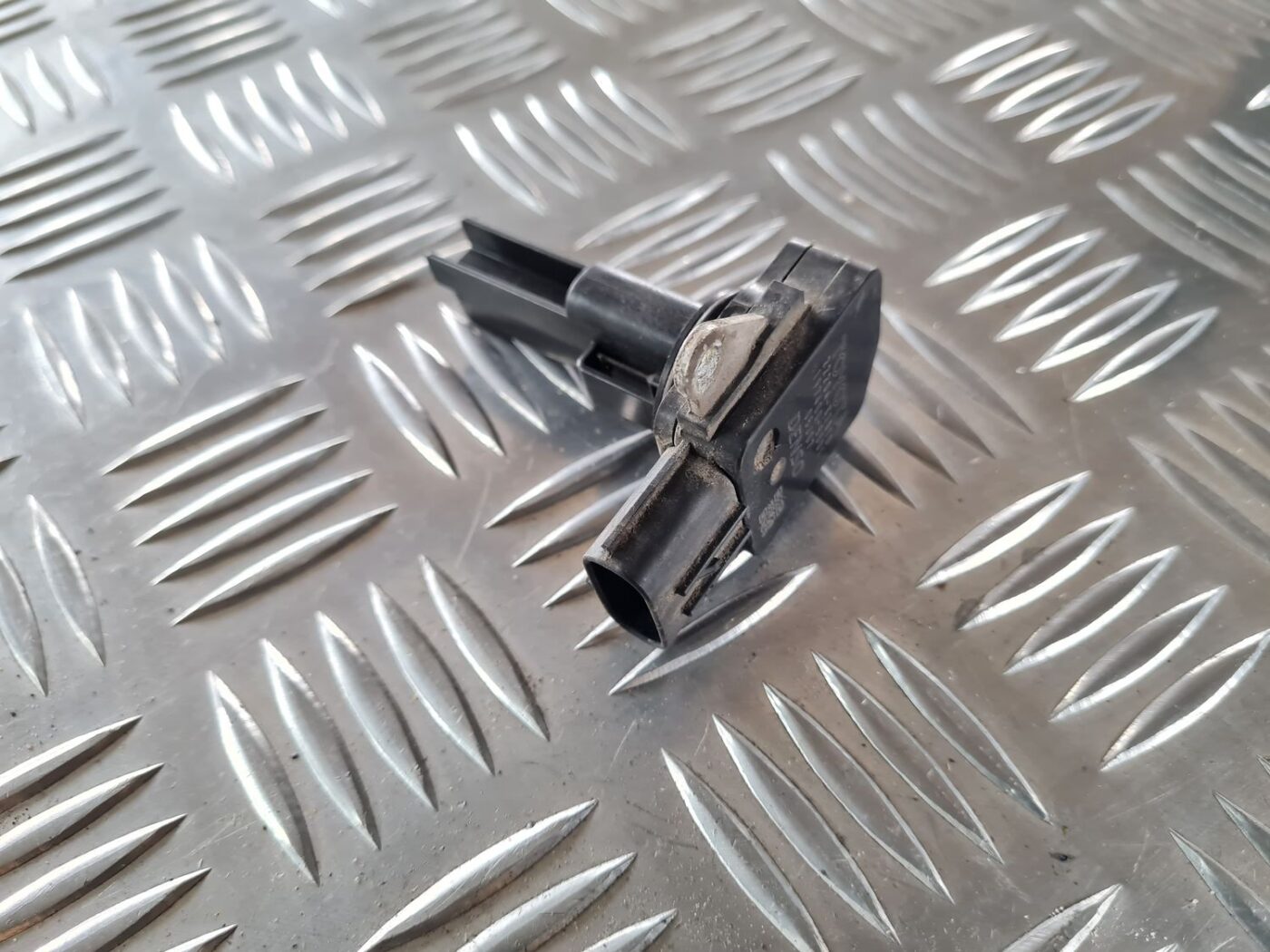 Gaisa plūsmas mērītājs priekš TOYOTA AURIS 2007 2 Gaisa plūsmas mērītājs priekš TOYOTA AURIS 2007