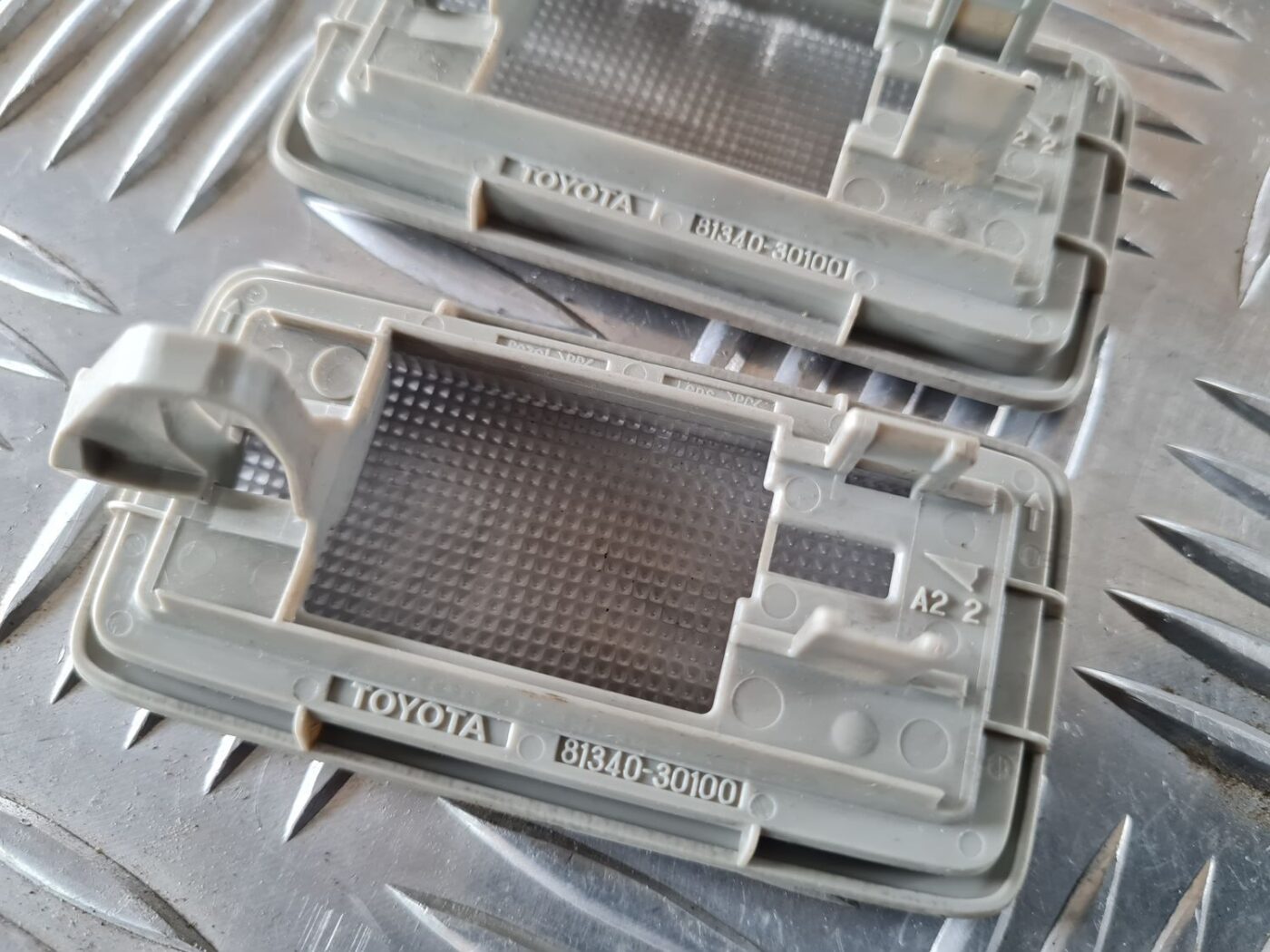 Apgaismojums bagažnieka nodalījuma priekš TOYOTA AURIS 2007 3 Apgaismojums bagažnieka nodalījuma priekš TOYOTA AURIS 2007