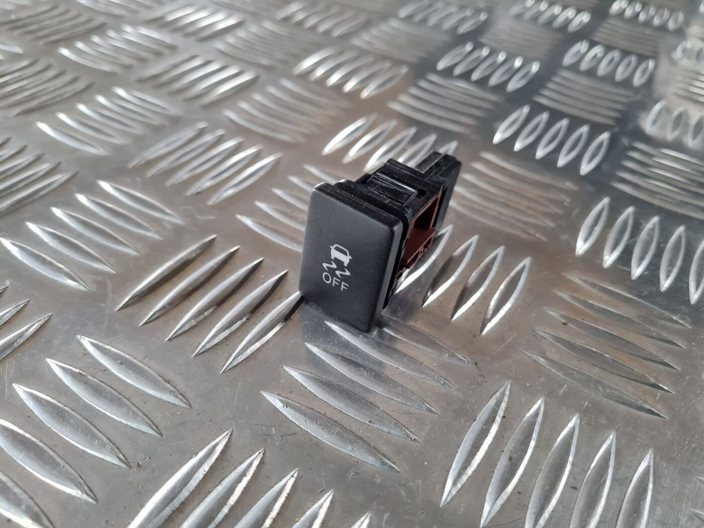 ESP poga priekš TOYOTA AURIS 2007 1 ESP poga priekš TOYOTA AURIS 2007