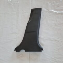 Vidējas salona statnes apdare priekš TOYOTA AURIS 2007