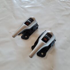 Salona durvju rokturis priekš TOYOTA AURIS 2007