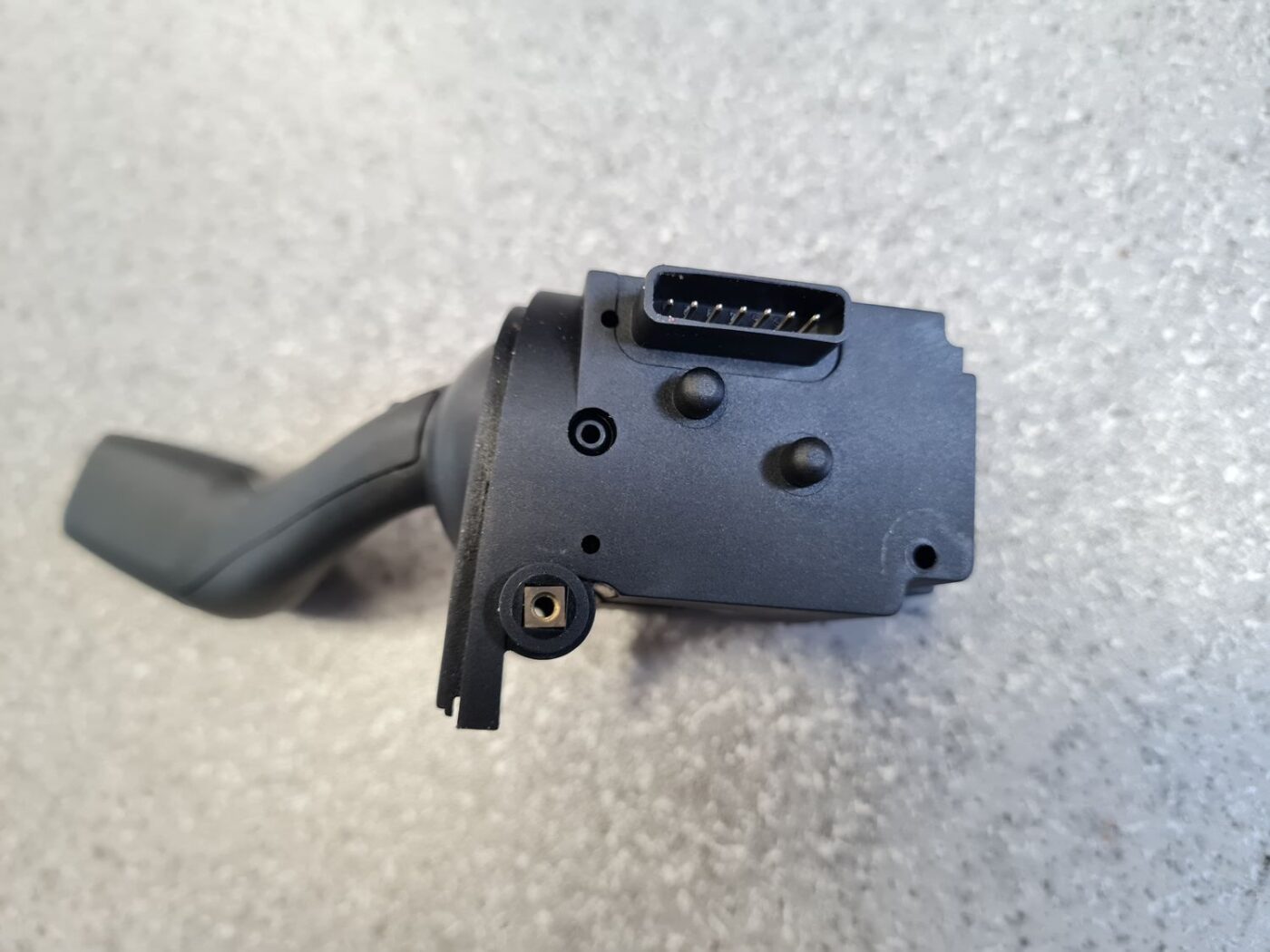 Kruīza kontroles rokturis/poga priekš AUDI A4 2001 4 Kruīza kontroles rokturis/poga priekš AUDI A4 2001