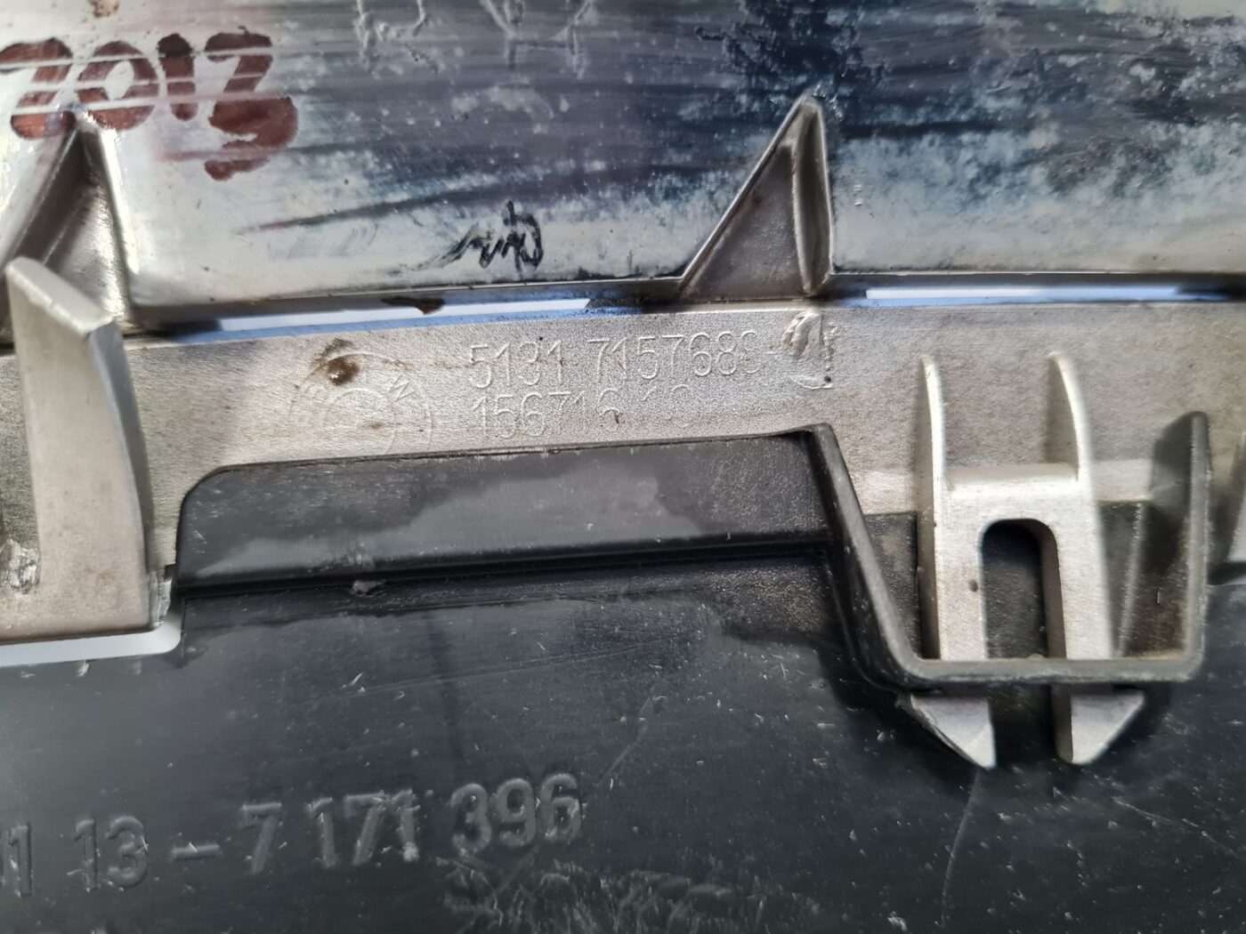 Pārsega reste priekš BMW X5 E70 2006-2013 4 Pārsega reste priekš BMW X5 E70 2006-2013