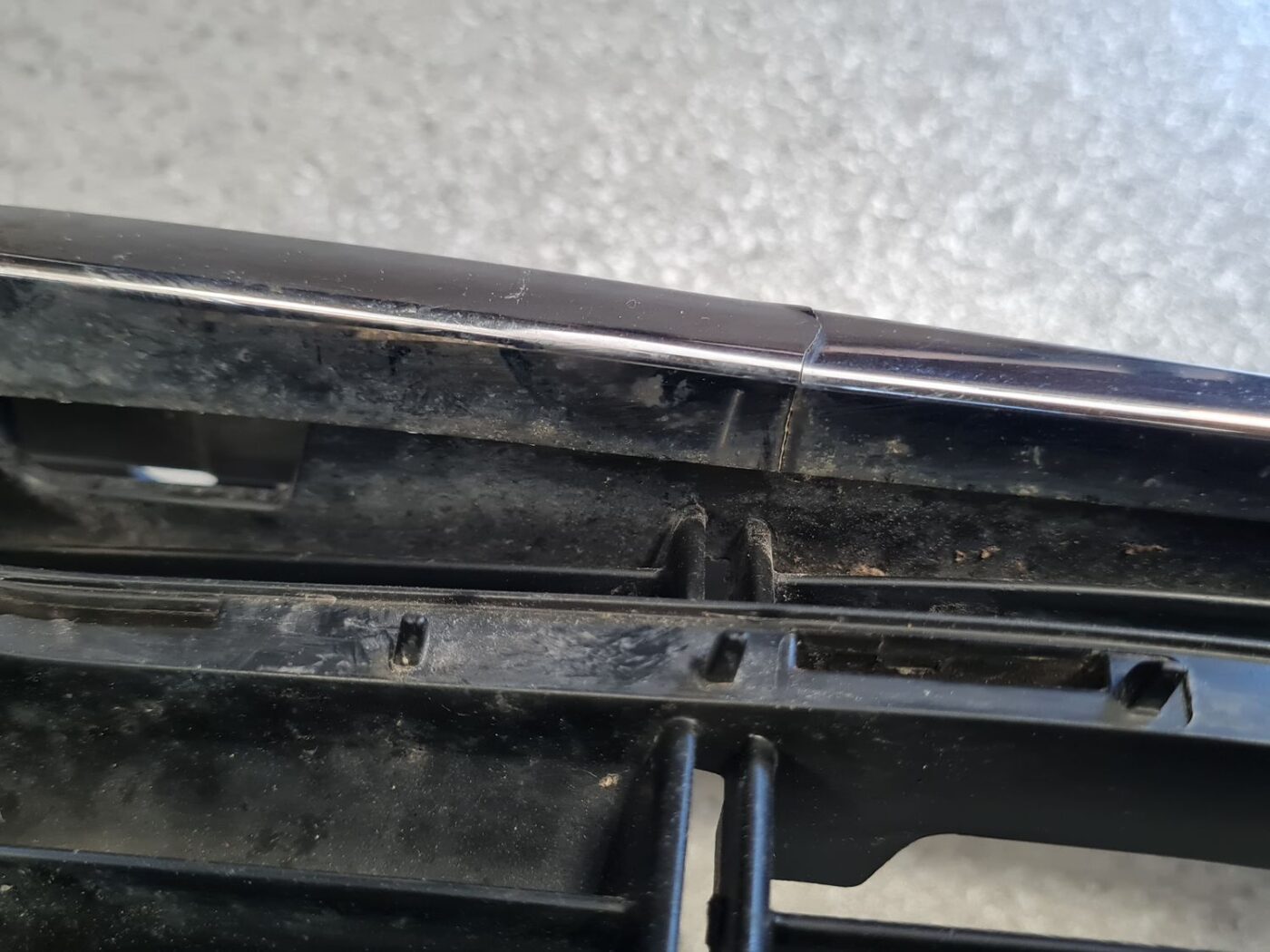 Bufera reste priekš PEUGEOT 508 2014-2016