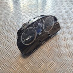 Spidometrs priekš VW PASSAT 2004 UNIVERSAL GREY