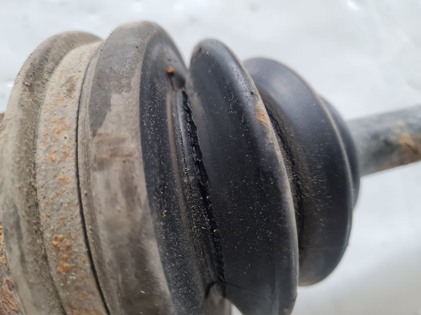 Pusass priekšējā kreisā priekš VW PASSAT 2004 UNIVERSAL GREY 4 Pusass priekšējā kreisā priekš VW PASSAT 2004 UNIVERSAL GREY