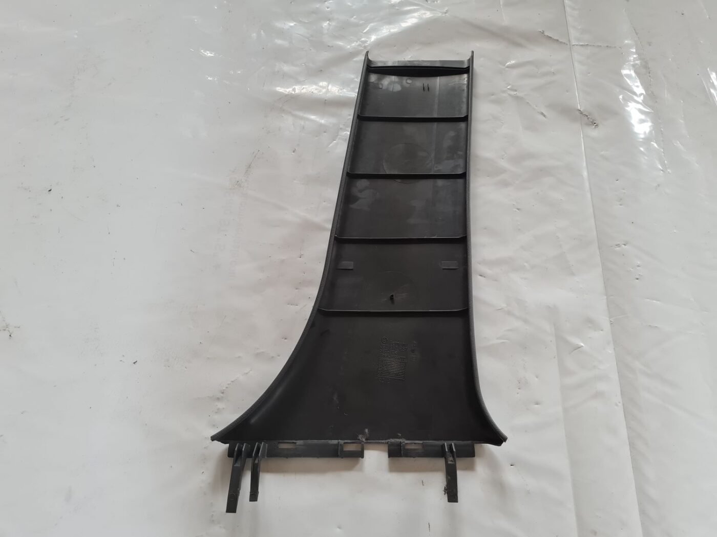 Vidējas salona statnes apdare priekš VW PASSAT 2004 UNIVERSAL GREY