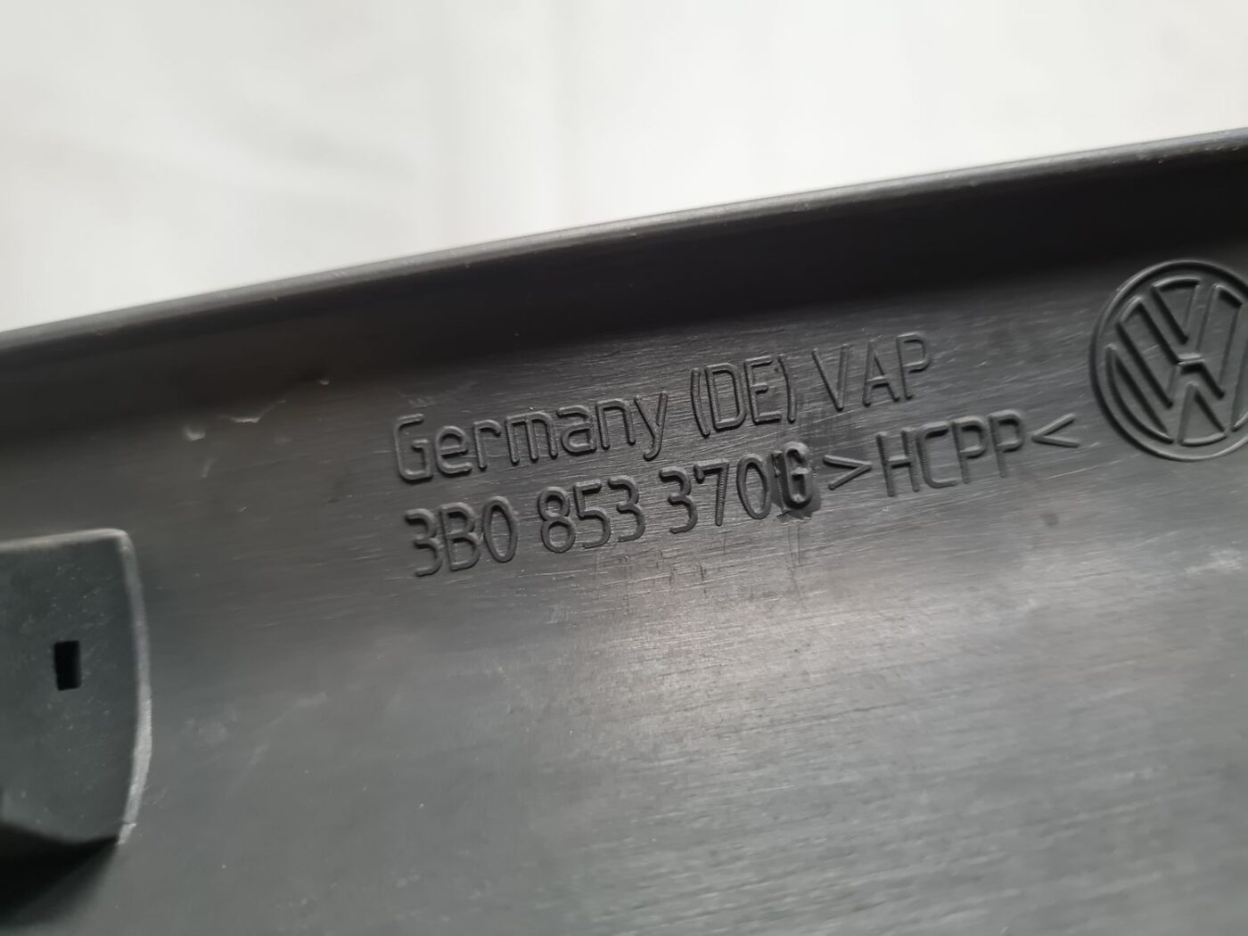 Sliekšņa laba uzlika priekš VW PASSAT 2004 UNIVERSAL GREY 3 Sliekšņa laba uzlika priekš VW PASSAT 2004 UNIVERSAL GREY