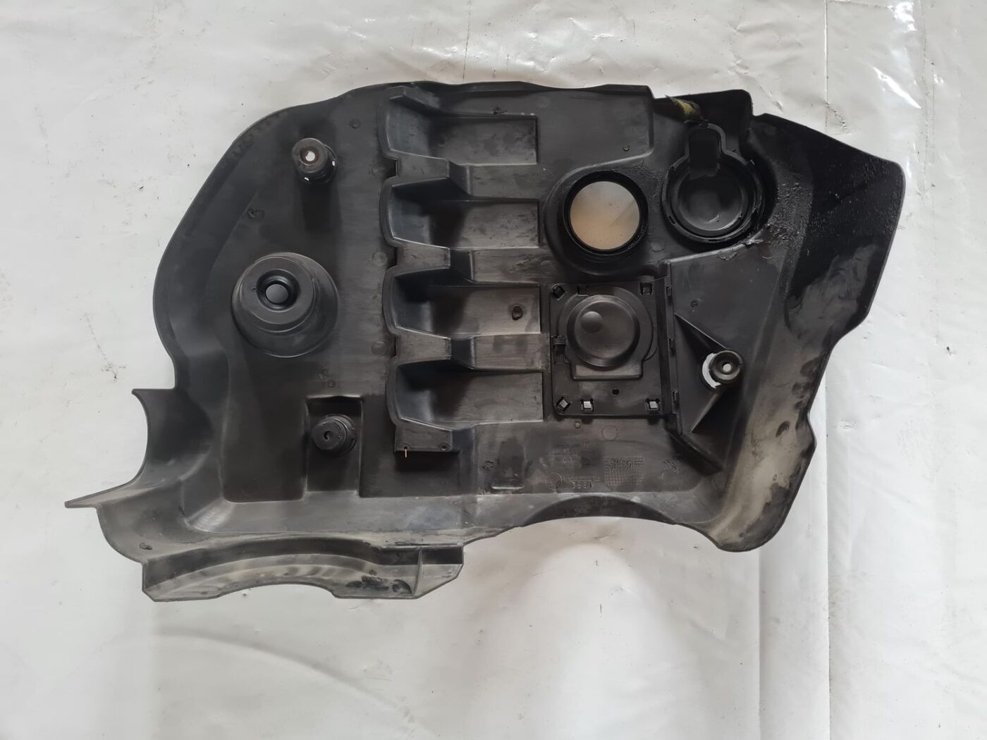 Dzinēja dekoratīvais vāks priekš VW PASSAT 2004 UNIVERSAL GREY 2 Dzinēja dekoratīvais vāks priekš VW PASSAT 2004 UNIVERSAL GREY