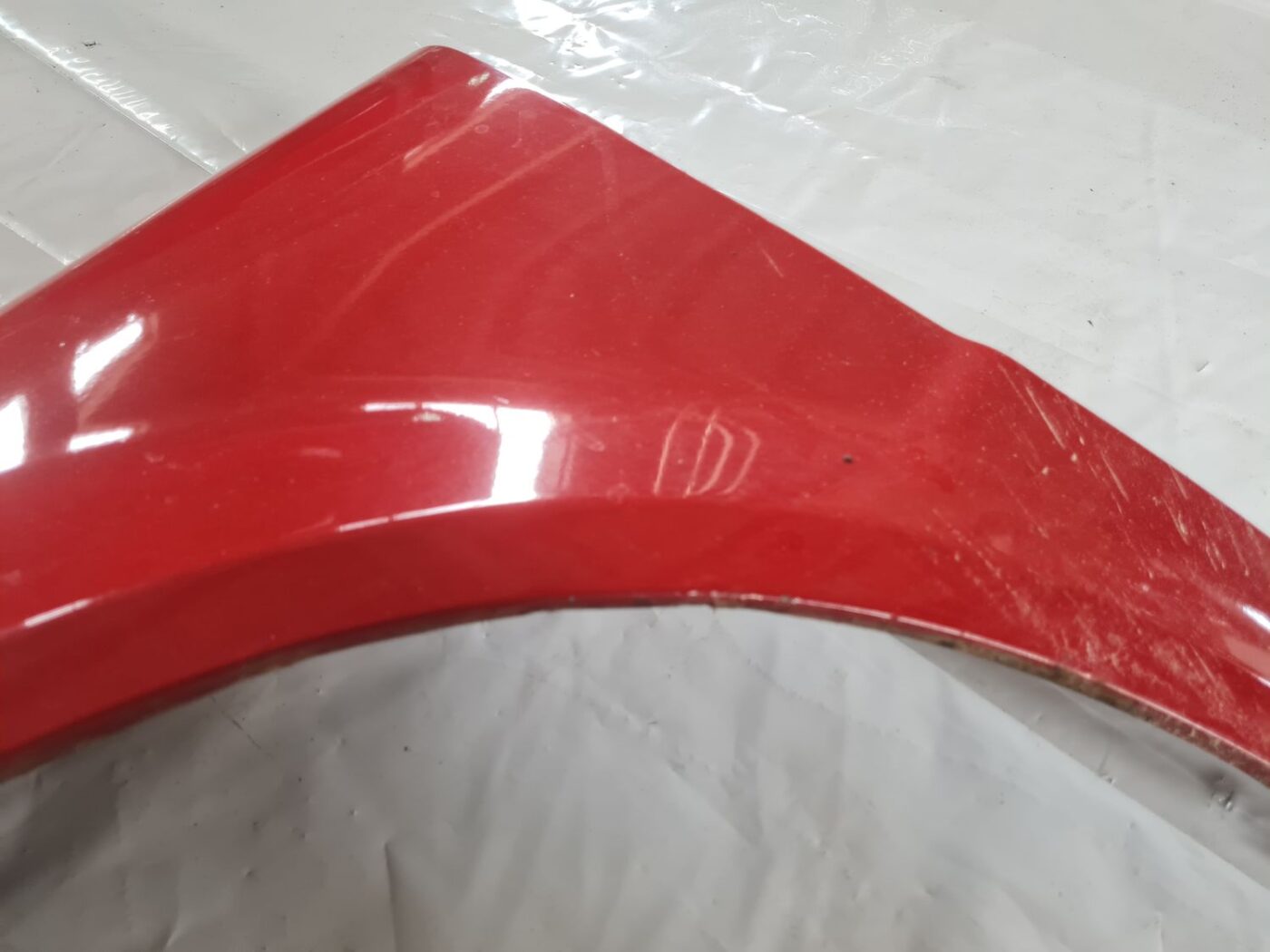 Priekšējais kreisais spārns priekš VW PASSAT 2004 UNIVERSAL GREY 10 Priekšējais kreisais spārns priekš VW PASSAT 2004 UNIVERSAL GREY