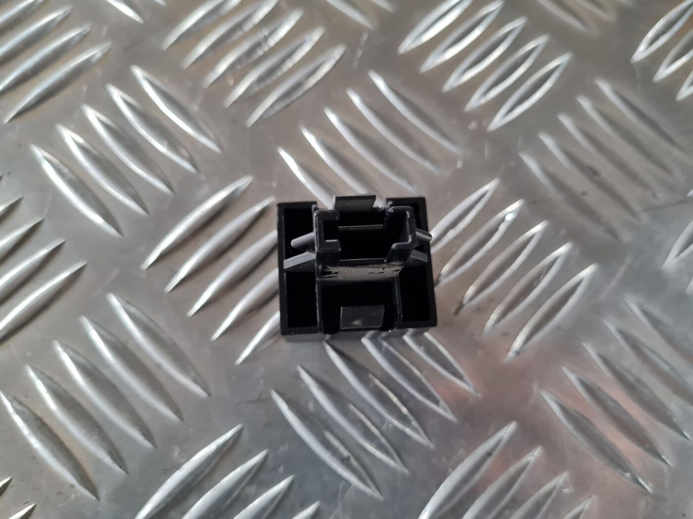 Slēdža pogas vāks priekš SAAB 9-5 1999 4 Slēdža pogas vāks priekš SAAB 9-5 1999