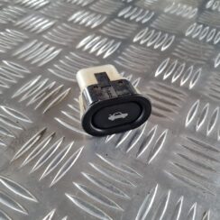 Bagāžnieka vāka atvēršanas rokturis/poga priekš SAAB 9-5 1999