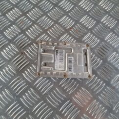 Ksenona vadības bloks priekš SAAB 9-5 1999