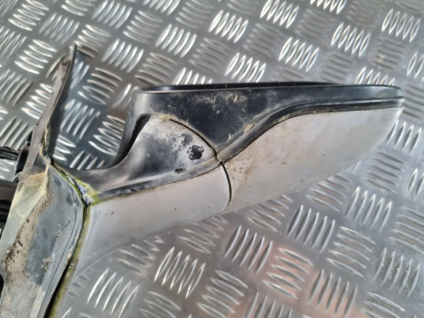 Ārējais spogulis, pa labi priekš SAAB 9-5 1999