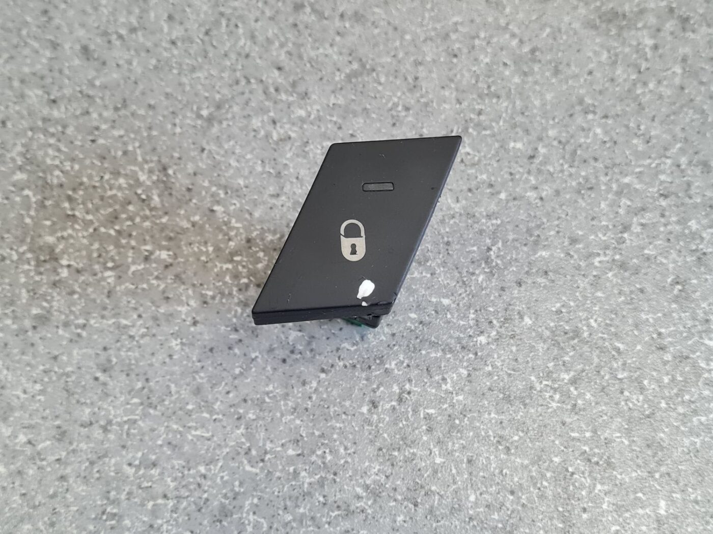 Atvēršanas/aizvēršanas poga priekš CITROEN PICASSO 2007 1 Atvēršanas/aizvēršanas poga priekš CITROEN PICASSO 2007