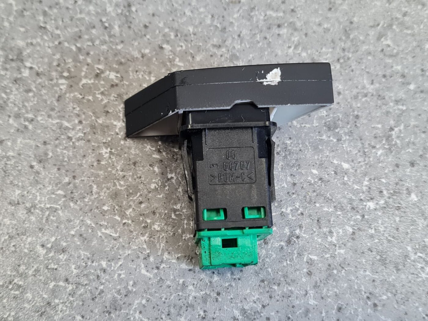 Atvēršanas/aizvēršanas poga priekš CITROEN PICASSO 2007 2 Atvēršanas/aizvēršanas poga priekš CITROEN PICASSO 2007