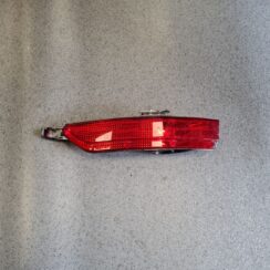 Miglas lukturis aizmugurē kreisā pusē priekš VW TOUAREG 2018