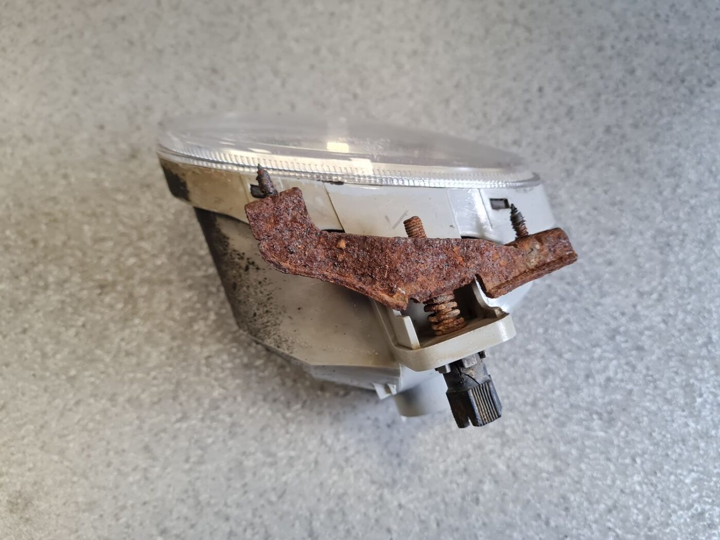 Miglas lukturis priekšā pa kreisi priekš Hyundai Santa Fe 2006-2012