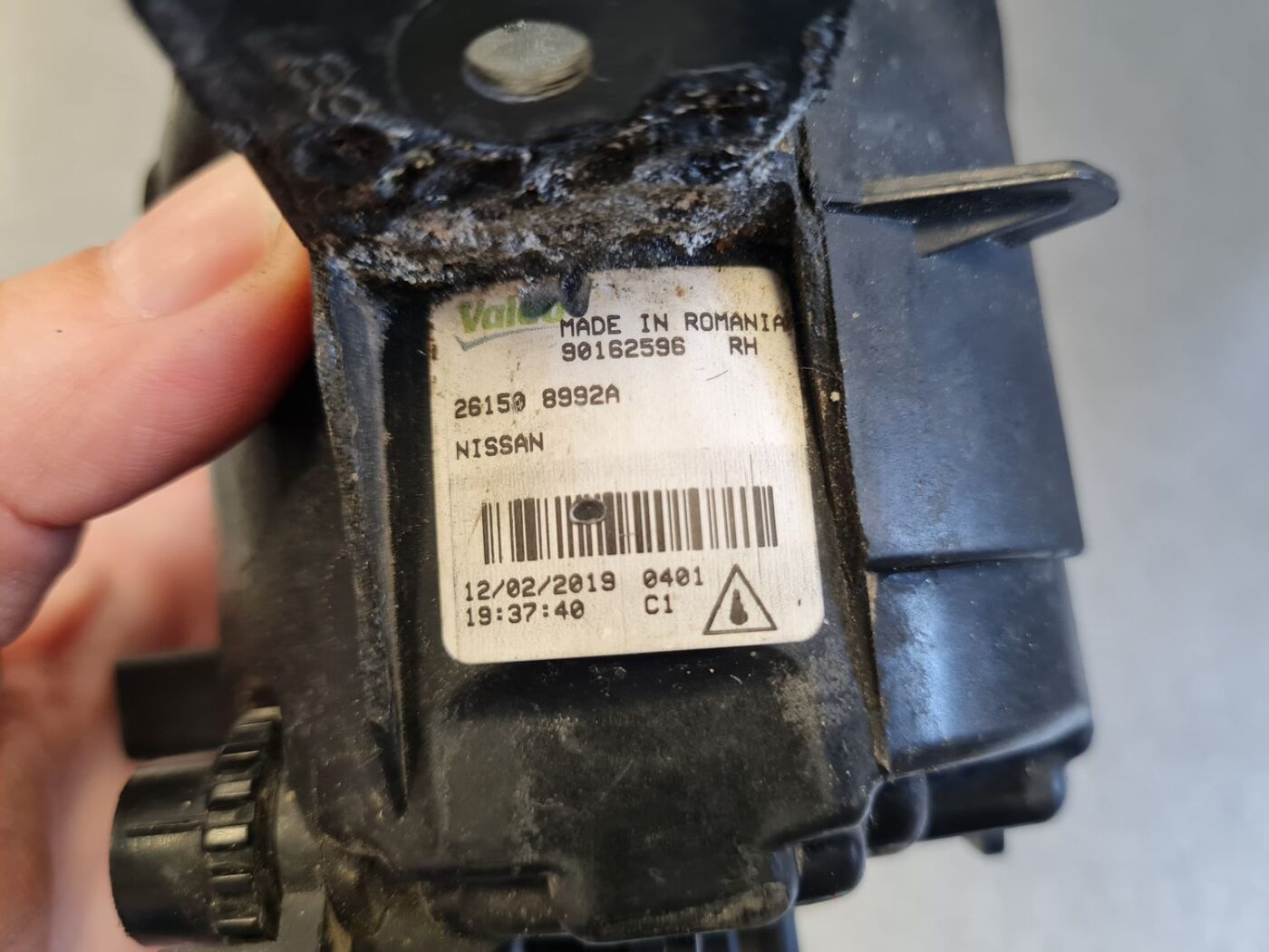 Miglas lukturis priekšā labajā pusē priekš NISSAN JUKE F15 2014-2017 3 Miglas lukturis priekšā labajā pusē priekš NISSAN JUKE F15 2014-2017