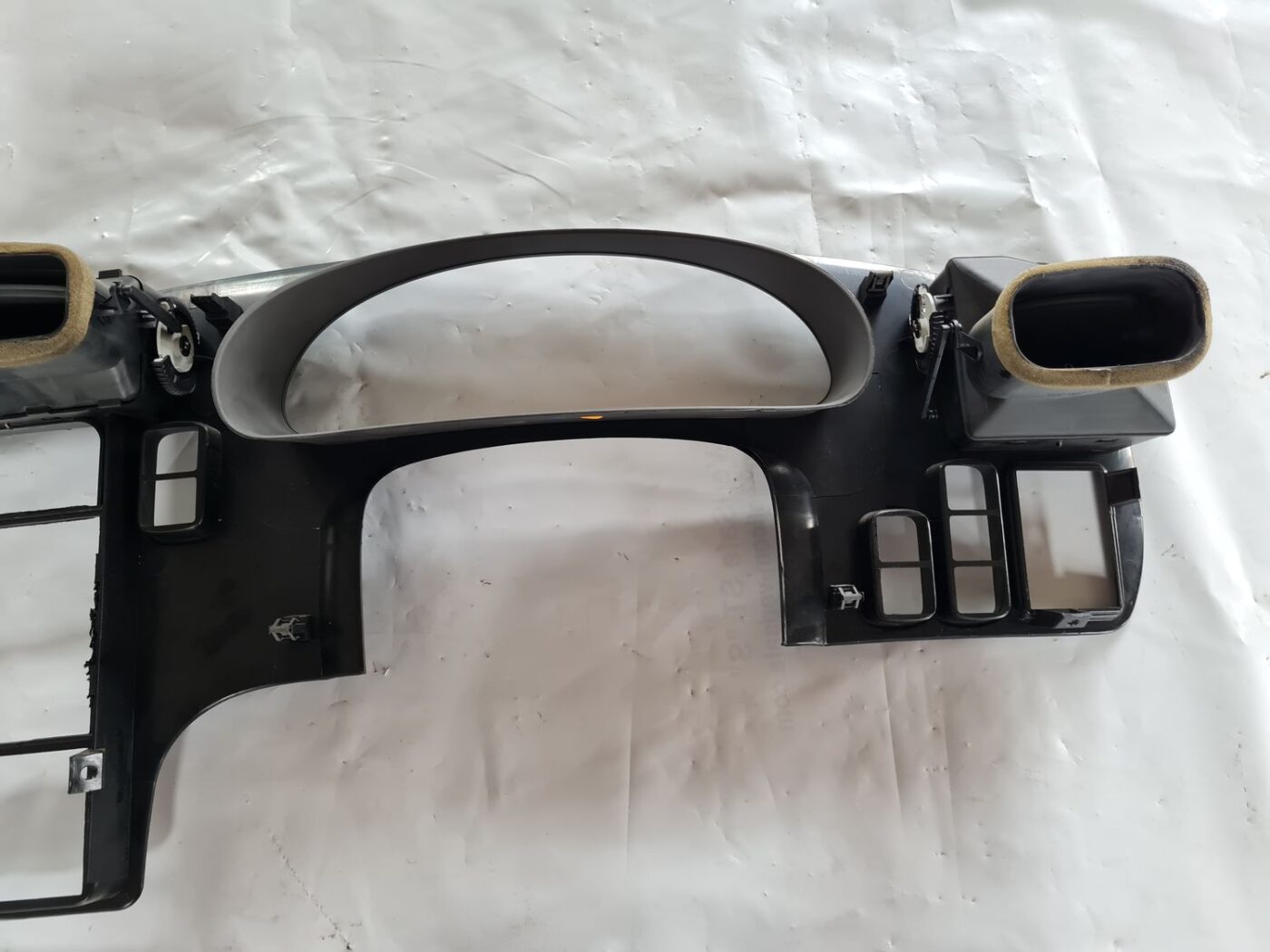 Spidometra apdare priekš SAAB 9-5 1999 4 Spidometra apdare priekš SAAB 9-5 1999