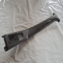 Vidējas salona statnes apdare priekš SAAB 9-5 1999