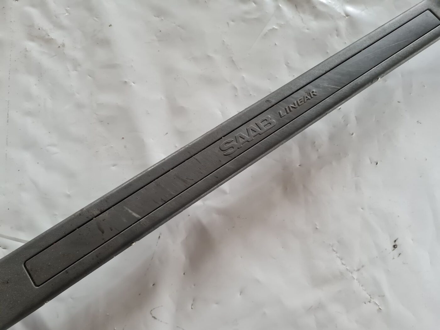 Sliekšņa priekšēja kreisa uzlika (salonā) priekš SAAB 9-5 1999