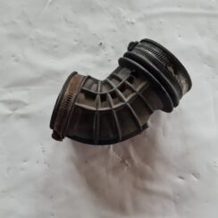 Gaisa filtra korpusa caurule priekš SAAB 9-5 1999