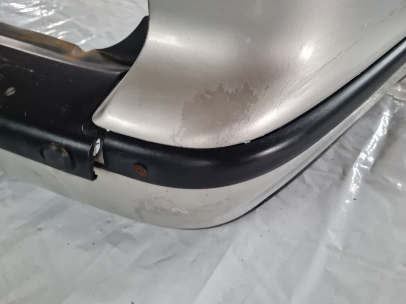 Aizmugures buferis priekš SAAB 9-5 1999